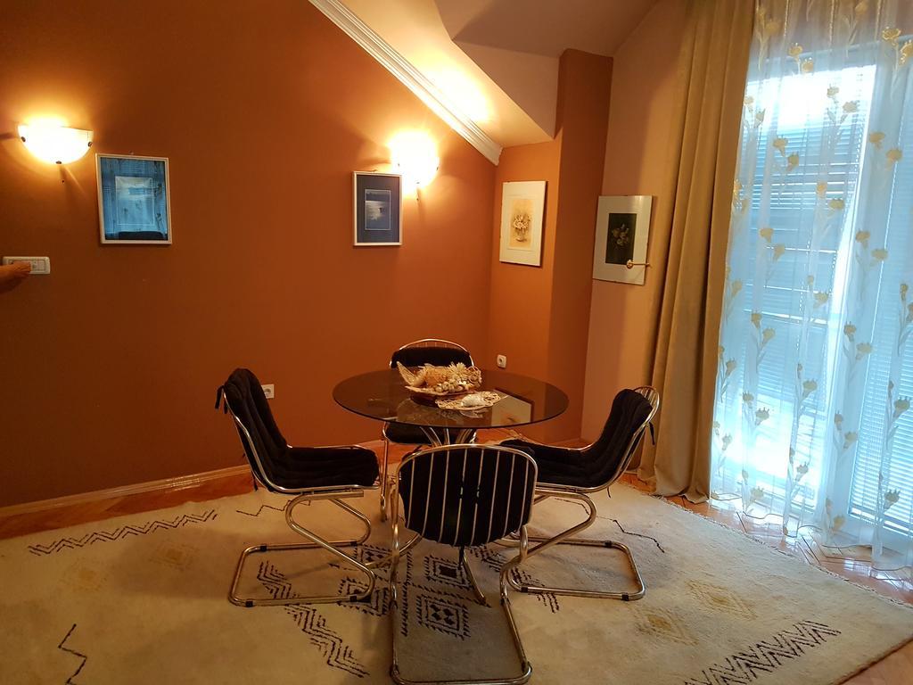 Apartment Cace Κουμάνοβο Εξωτερικό φωτογραφία